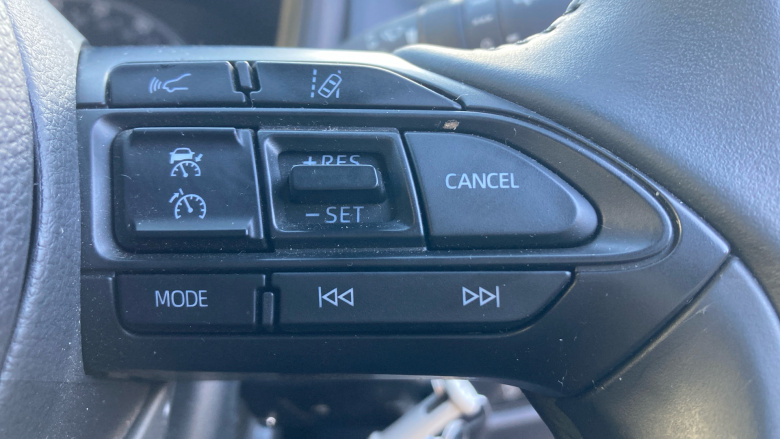 Toyota Aygo X 1.0 VVT-i Edge 5dr Petrol Hatchback